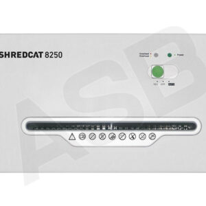 SHREDCAT 8250 - Coupe 4 x 40 mm, 20L